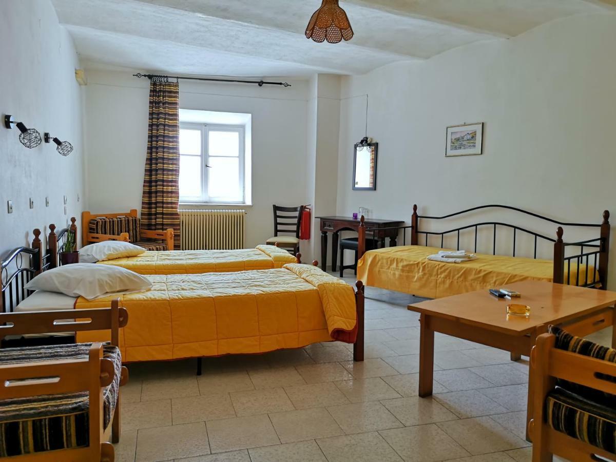 Kymata Hotel แอร์มูโปลี ภายนอก รูปภาพ
