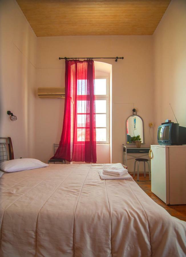 Kymata Hotel แอร์มูโปลี ภายนอก รูปภาพ